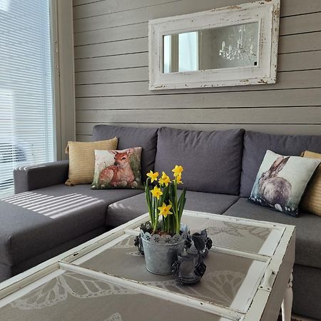 Jaekaelaetie Apartments By Hiekka Booking Калайоки Екстериор снимка