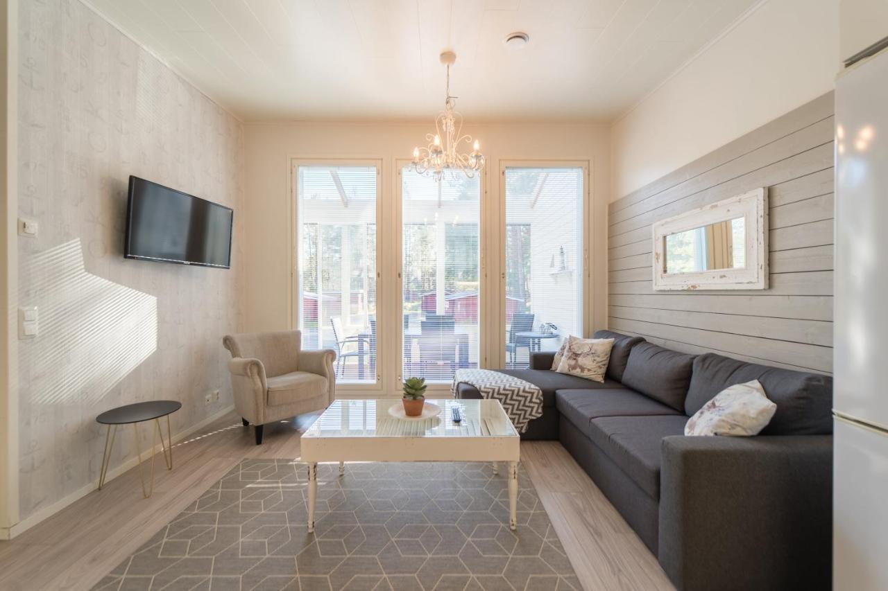 Jaekaelaetie Apartments By Hiekka Booking Калайоки Екстериор снимка