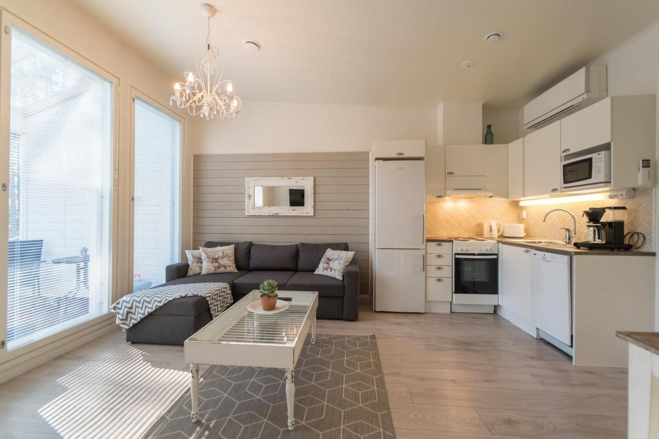 Jaekaelaetie Apartments By Hiekka Booking Калайоки Екстериор снимка