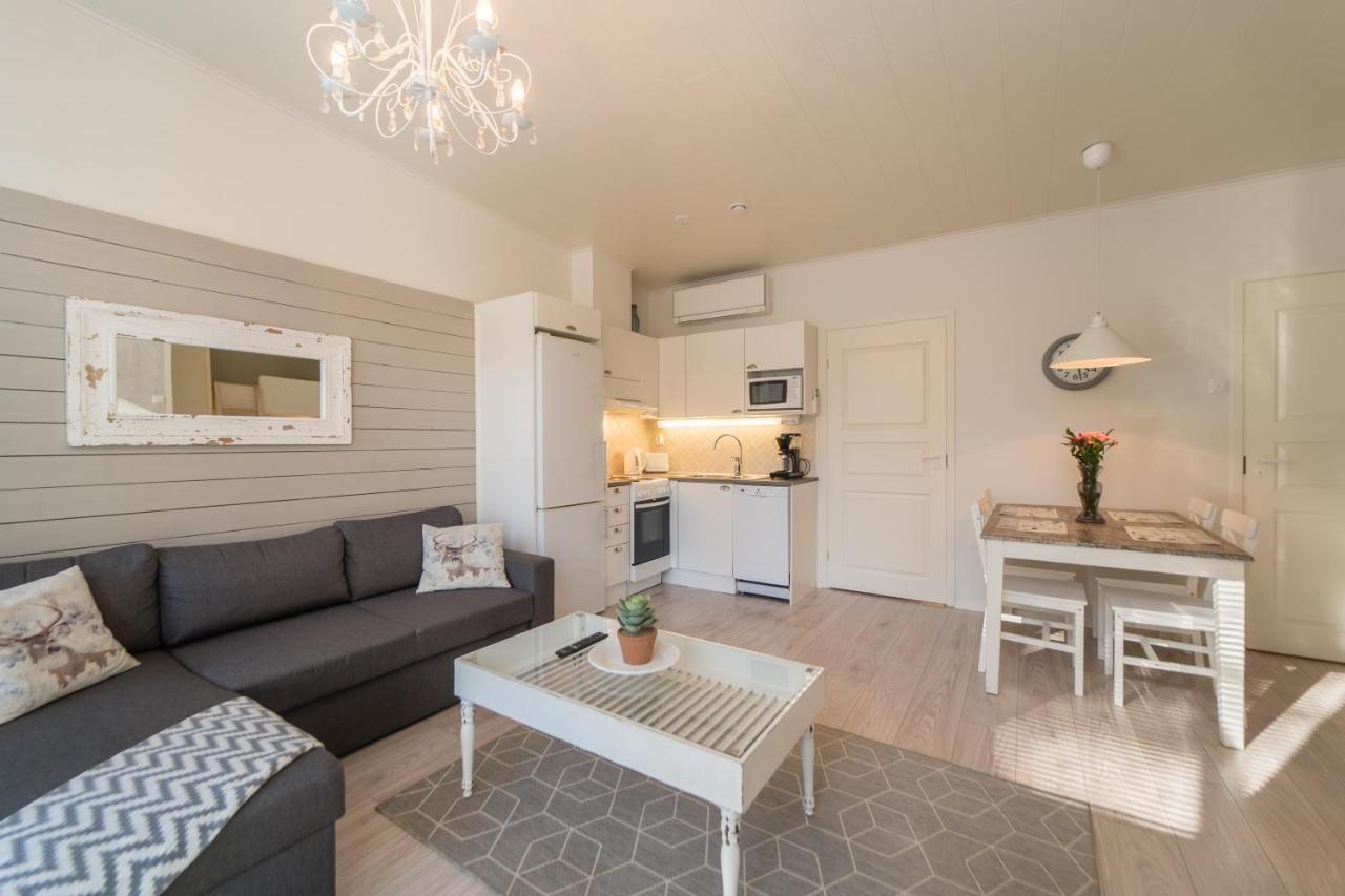 Jaekaelaetie Apartments By Hiekka Booking Калайоки Екстериор снимка