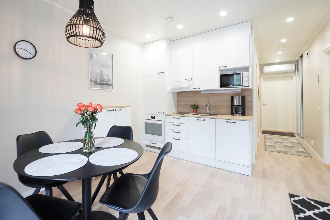 Jaekaelaetie Apartments By Hiekka Booking Калайоки Екстериор снимка