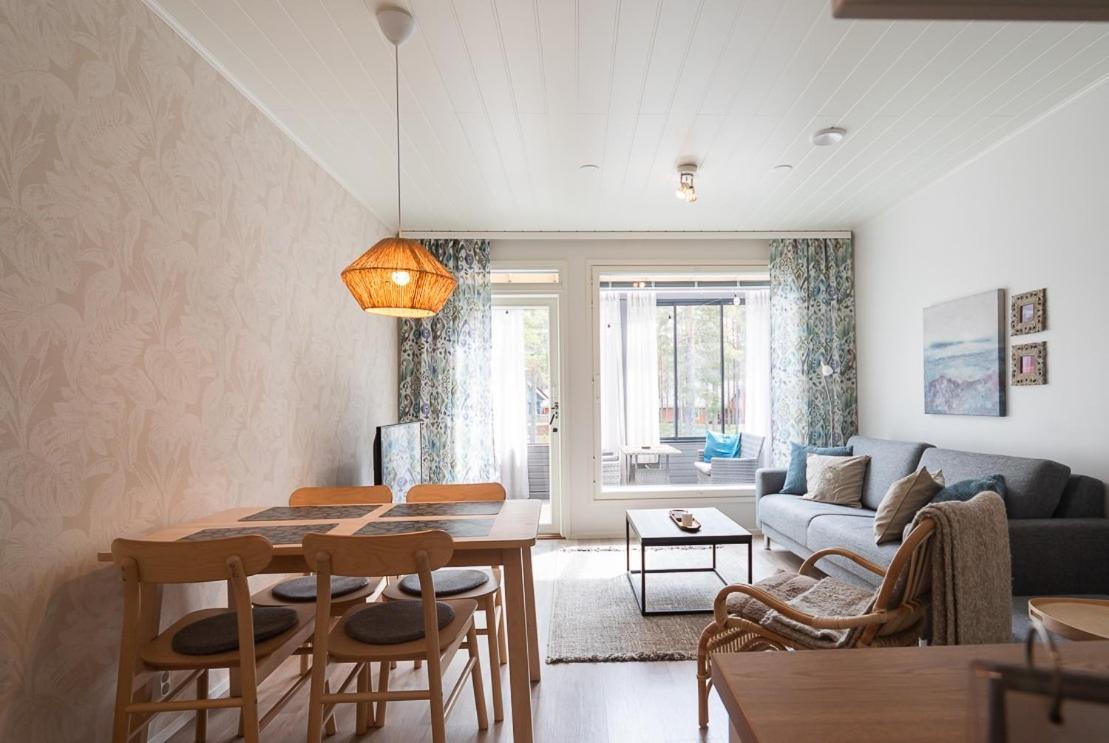 Jaekaelaetie Apartments By Hiekka Booking Калайоки Екстериор снимка
